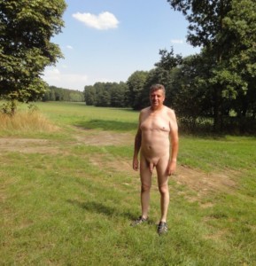 Faggot Bernd naked