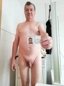 Faggot Bernd Pöhlmann completely naked and exposed