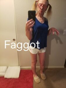 Tvcarole sissy faggot dick kisser