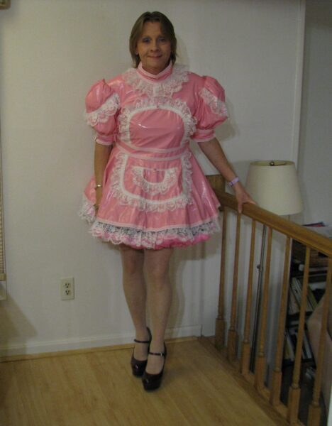 Chrisissy-Sissy-Play-Doll-Maid-468×600