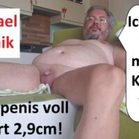 michael-skotnik-mit-erektion-1627458313lpc84-700×395 