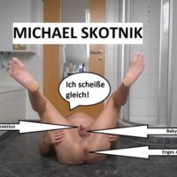 michael-skotnik-toilettsklave-1630483566c84lp-700×426 