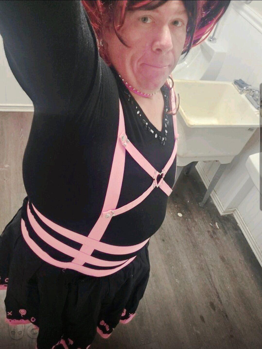 Screenshot_20241205_210827_Grindr